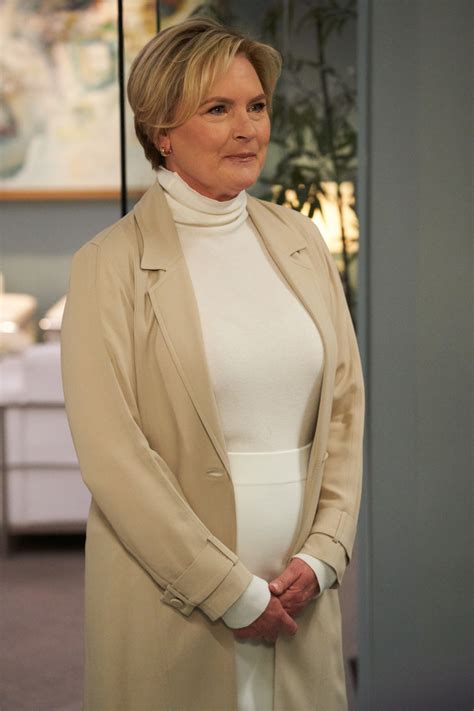 ‘suits Denise Crosby Previews ‘formidable Faye Taking Charge Of The