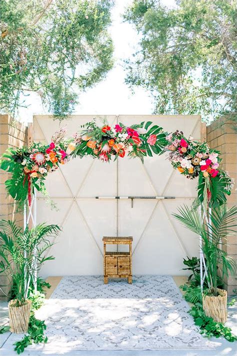 25 Bold Tropical Wedding Arches And Altars Weddingomania