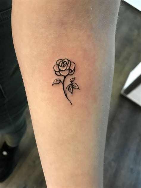 Small Rose Tattoo Tattoos Rosetattoo Little Rose Tattoos Rose