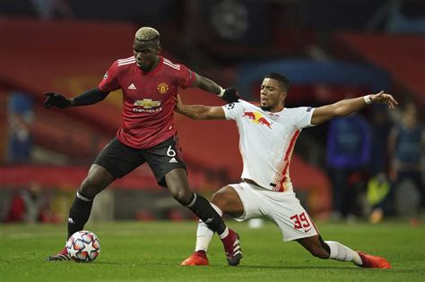 Manchester united vs manchester city starting xis. UEFA Champions League: How to LIVE STREAM Istanbul Basaksehir vs. Manchester United Wednesday ...