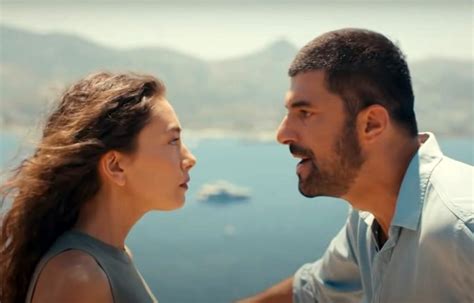 Sefirin kızı dizisinin oyuncu kadrosunda başrolde engin akyürek (sancar) ve neslihan atagül doğulu (nare) yer alırken yönetmen koltuğunda emre kabakuşak'ı görüyoruz. Sefirin Kızı 21. bölüm izle! Sefirin Kızı 22. Bölüm ...