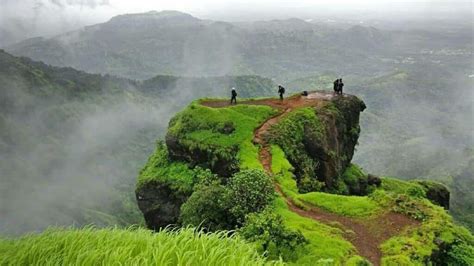 Mahuli Fort 5 Things To Know About This Terrific Trek Nomads Of India