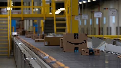 This is an 8% move and will be using stock. Amazon earnings explode to record thanks to surprising e ...