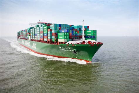 China Shipping Container Lines orders eight 13,500-TEU ships ...