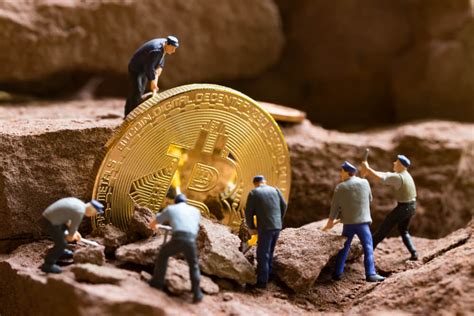 However, the most popular ones include bitcoin, ethereum, ripple, binance coin, bitcoin cash, tezos, tron, litecoin, and eos, acquire more than 80% of the total market cap. Daily Crypto Review, Jun 04 - The US Becoming The New Mining Giant; Cryptos On The Rise | Forex ...