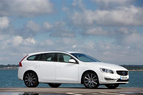 Described features might be optional. Volvo V60 review 2014