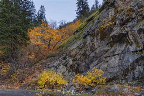 Tumwater Canyon Autumn Color Ii This Scene Caught My Eye W Flickr