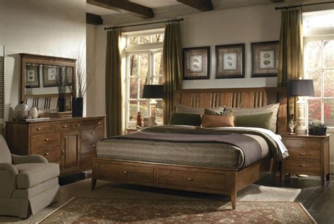 Furniture of america tamp traditional cherry 4 piece bedroom set. Kincaid Cherry Park Solid Wood Sleigh Storage Bedroom Set