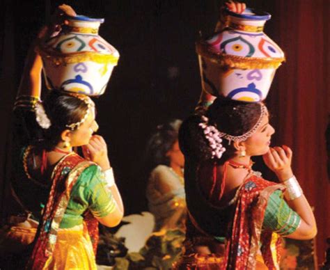 Indian Culture Celebrated In Song And Dance In Stamford