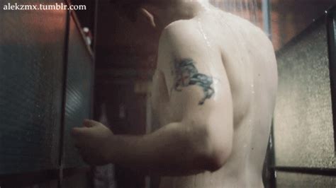Taron Egerton Sexy Bare Chested Kingsman Sexy Very Hot Pic Comments 1