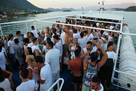 lefkas cruises Κρουαζιέρες Λευκάδα makedonia palace white party lefkas cruises lefkada