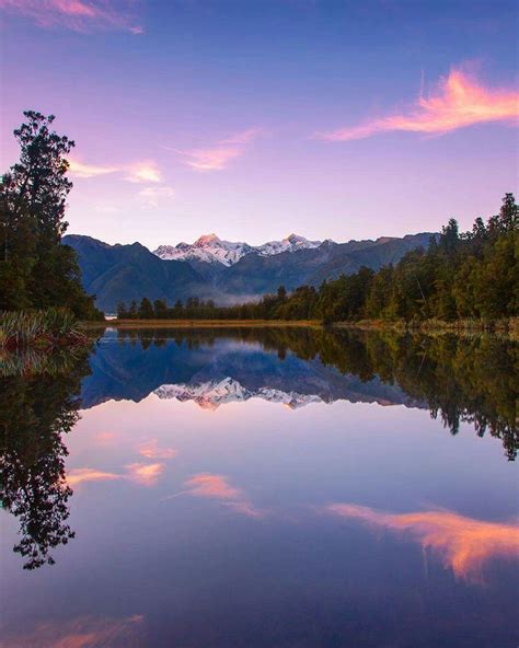 Two Of New Zealands Famous Mountains Tasman And Mount Cook Landscape Photos Beautiful