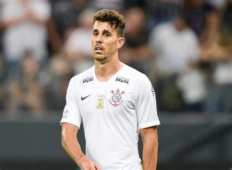 Meanwhile, striker besart ibraimi (24). Brezilya'dan sürpriz sol bek iddiası! - Futbol