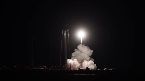 Liftoff See Rocket Labs First Us Launch From Wallops Photos