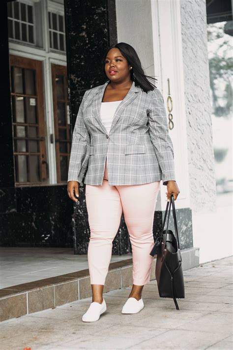 Amazing 44 Smart Look Office For Plus Size Women 101outfit Com