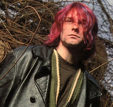 He had red hair during courtney's pregnancy. Love his red hair! | Nirvana kurt cobain, Nirvana, Donald ...