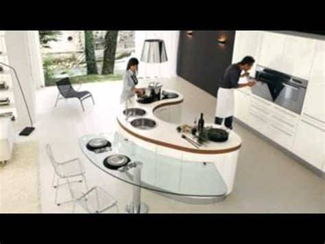 Las cocinas modernas usualmente las podemos encontrar en casas de ricos y famosos, pero que con un presupuesto no demasiado exagerado se pueden realizar en. COCINAS MODERNAS - IMAGENES Y FOTOS - YouTube