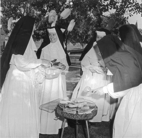 Sisters Of The Good Shepherd In Traditional Habits Good Shepherd