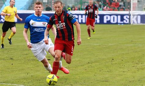 Gola na wagę zwycięstwa zdobył michał kucharczyk. Pogoń Szczecin w Ekstraklasie - Pogoń bliżej półfinału ...