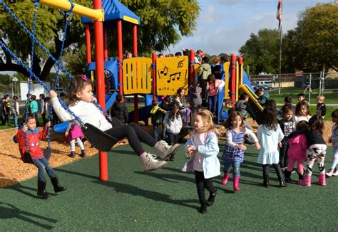 Photos New Playground At Dulles Elementary In La Mirada Has Students