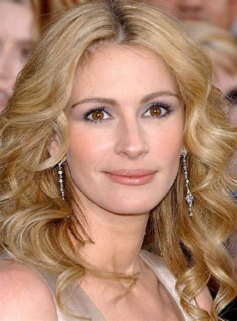 Onfolip Julia Roberts Profile Bio And Pictures 2012