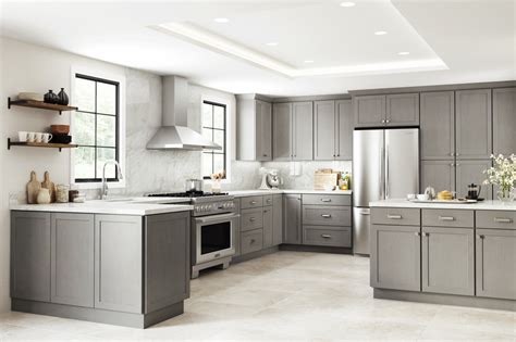 Our grand rapids mi kitchen cabinet contractors work hard to make sure you are completely satisfied with your home. kitchen showrooms grand rapids mi - CABINETS GRAND RAPIDS MI