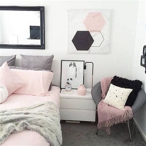 We have 16 images about bedroom inspo including images, pictures, photos, wallpapers in these page, we also have variety of images available. NEW IN THE BEDROOM + BEDROOM INSPO | courtselizabeth ...