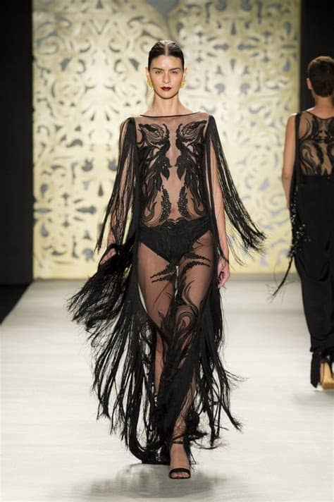 El líder de la formación conservadora asentía y. Los vestidos de Colombiamoda 2017 que todas queremos tener ...