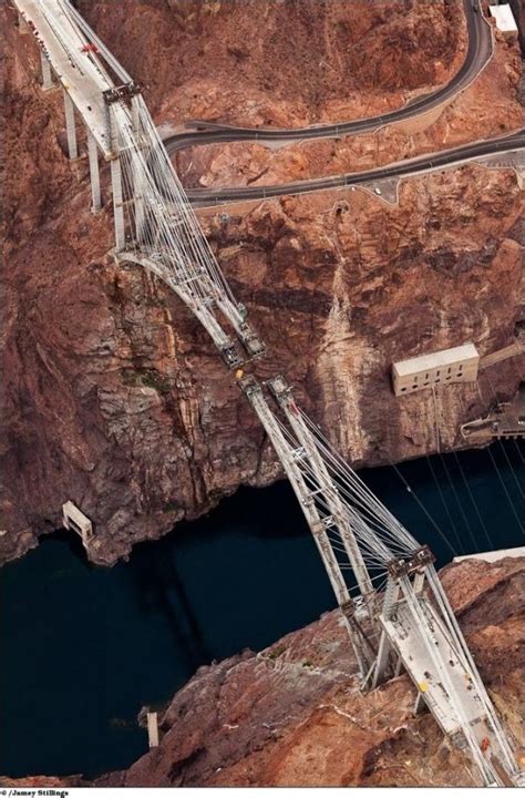 The Construction Of Hoover Dam Bypass 33 Pics