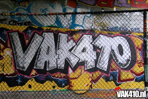 Łódzki klub sportowy na ścianach i ulicach miasta. Ultras AJAX Graffiti - Ultras Avanti - The Way of Life