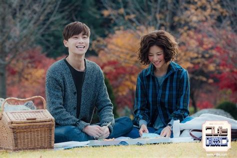 Once a popular girl, hye jin grew into freckles and curly hair, losing the perfect features she had shin hyuk is a guy with regurgitative humor who has something to hide. She Was Pretty