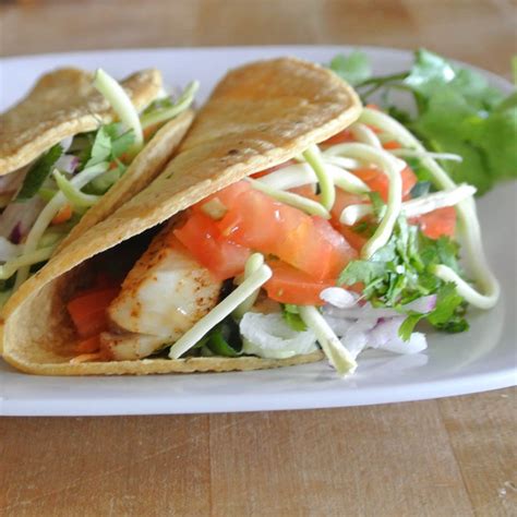 Mom Whats For Dinner Healthy Fish Tacos With Creamy Avocado Sauce