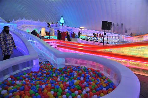 Harbin Theme Park Creates Winter Wonderland In The Summer Cgtn