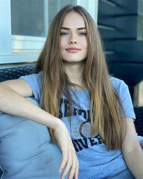 17 yaşındaki bu Rus kız dünyanın en güzel kızı seçilmiş Sizce hak