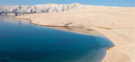 Looking for the definition of pag? Isola di pag, caratteristiche e consigli - Notizie e ...