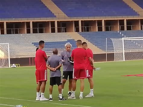 منتخب المغرب يخوض المران الأول بمشاركة وليد أزارو.. صور ...
