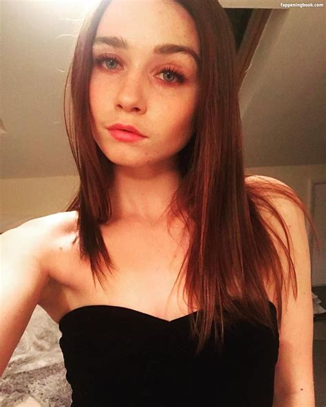 Jessica Barden Nude Yes Porn Pic