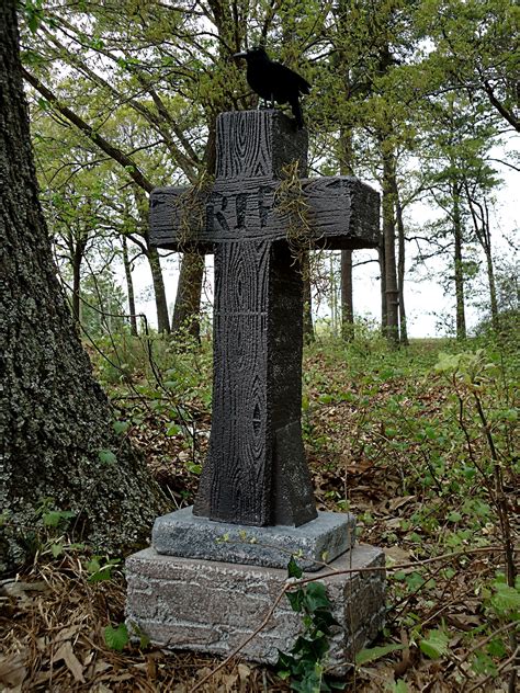 Rip Cross Tombstone