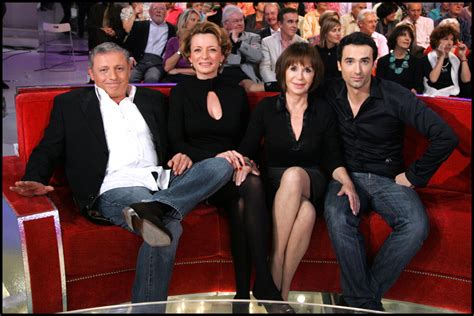 Photo Danièle Evenou et les enfants de Jacques Martin sur le plateau