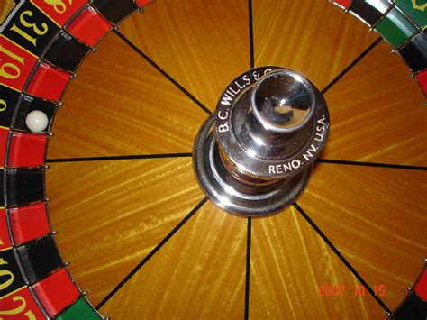 Is a photo exchange platform. Link Roulette - MODERATORS