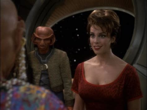 Star Trek Deep Space Nine 623 Profits And Lace Chase Masterson As