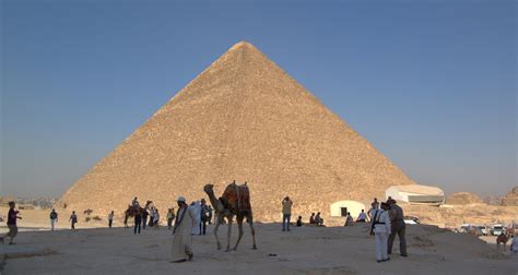 Giza Necropolis Khufus Pyramid Egypt Weepingredorger