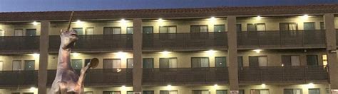 Highland Inn Las Vegas King And Queen Motel Rooms And Parking Nevada