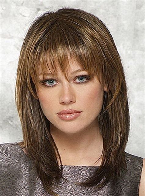 Fringe is one of those timeless mens medium haircuts that are always on trend. 23 Gorgeous Medium Hairstyles With Bangs 2017 | Medium ...