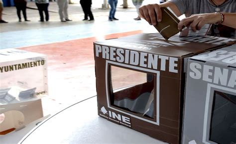 Mexico Approves Presidential Recall Vote