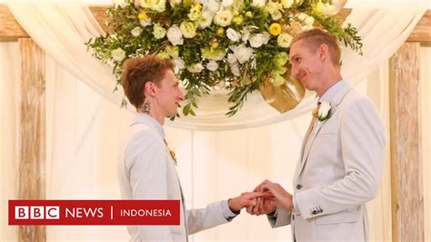 gay dan lesbian menikah di australia tandai pemberlakuan aturan pernikahan sesama jenis bbc