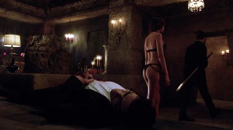 Eiza Gonz Lez Nuda Anni In From Dusk Till Dawn The Series