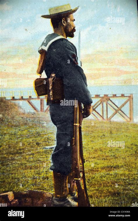 Royal Navy Sailor Of Late Victorian Era Stock Photo Alamy