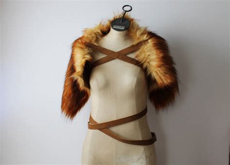 Red Fox Pelt Fur Mantle Leather Chest Strap Fur Shoulder Etsy