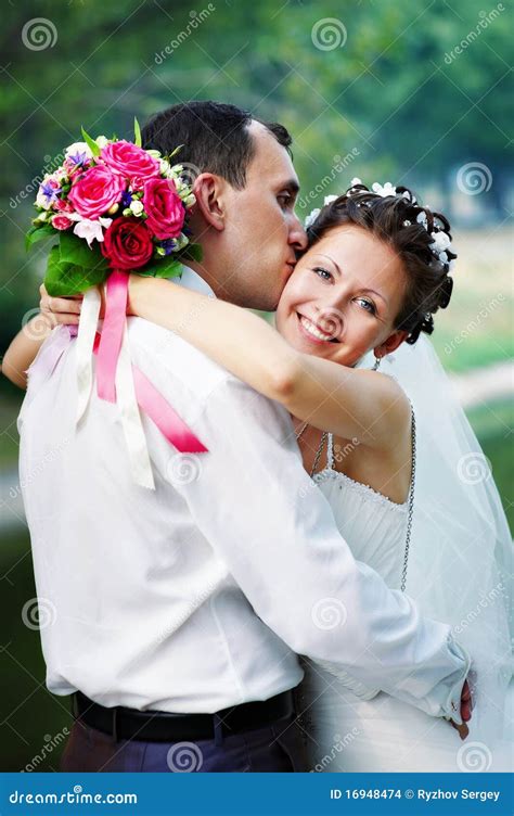 Romantic Kiss Happy Bride And Groom Stock Images Image 16948474